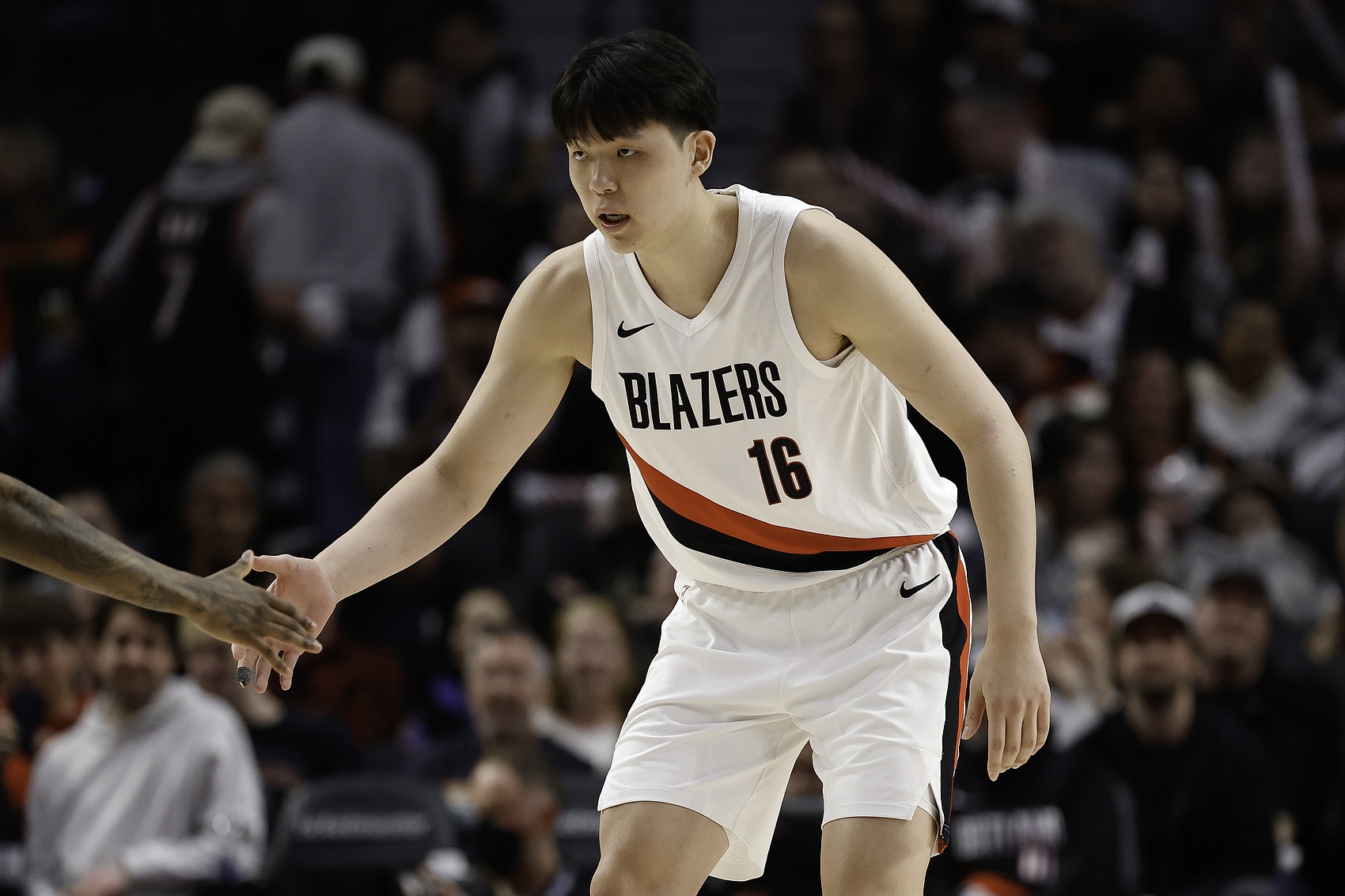 开云体育在线-杨瀚森7月回来打世预赛？媒体人：只要郭指导用他他就会回来